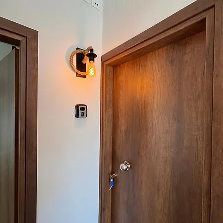 Apartment Anemologio Fine Village Living